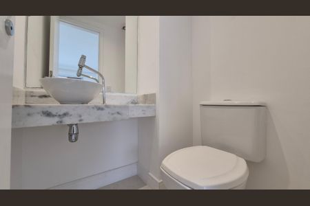 Apartamento à venda com 128m², 4 quartos e 2 vagas Apartamento à venda com 128m², 4 quartos e 2 vagasLavabo