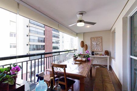 Varanda Gourmet de apartamento à venda com 3 quartos, 132m² em Água Branca, São Paulo