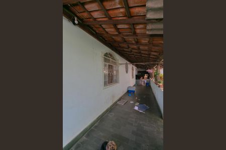 Casa à venda com 600m², 4 quartos e 8 vagas Casa à venda com 600m², 4 quartos e 8 vagasÁrea Externa