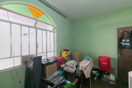 Casa à venda com 600m², 4 quartos e 8 vagas Casa à venda com 600m², 4 quartos e 8 vagasQuarto 2