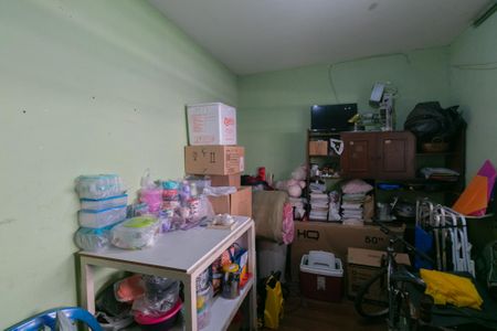 Casa à venda com 600m², 4 quartos e 8 vagas Casa à venda com 600m², 4 quartos e 8 vagasQuarto 2