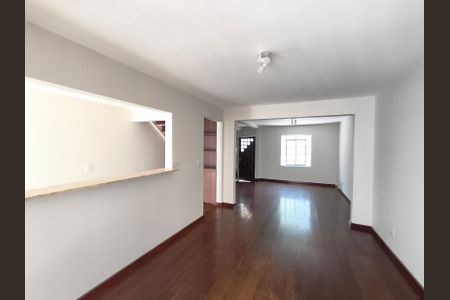 Sala de casa à venda com 2 quartos, 140m² em Liberdade, São Paulo