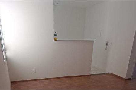 Sala de apartamento para alugar com 2 quartos, 45m² em Bela Vista, Vespasiano