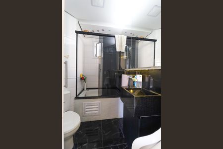 Apartamento à venda com 60m², 2 quartos e 1 vagaBanheiro Social