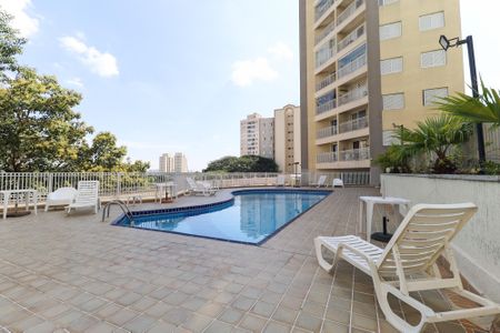 Apartamento à venda com 60m², 2 quartos e 1 vagaÁrea comum - Piscina
