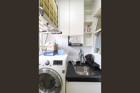 Apartamento à venda com 60m², 2 quartos e 1 vagaÁrea de serviço