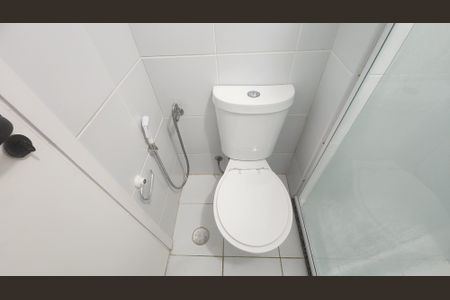 Banheiro de apartamento para alugar com 1 quarto, 38m² em Pituba, Salvador