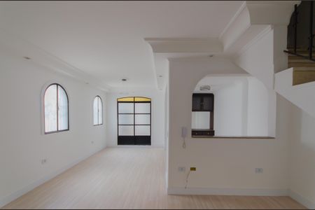 Sala de casa de condomínio para alugar com 3 quartos, 190m² em Ipiranga, São Paulo