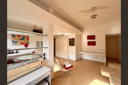 Sala de apartamento à venda com 2 quartos, 70m² em Ipanema, Rio de Janeiro
