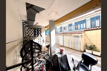 Apartamento à venda com 70m², 2 quartos e 1 vagaÁrea comum