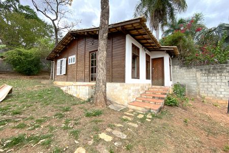 Casa para alugar com 2000m², 3 quartos e 4 vagas Casa para alugar com 2000m², 3 quartos e 4 vagasÁrea Externa