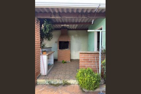 Casa à venda com 126m², 3 quartos e 3 vagas Casa à venda com 126m², 3 quartos e 3 vagasFoto 06