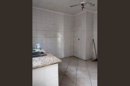 Casa à venda com 126m², 3 quartos e 3 vagas Casa à venda com 126m², 3 quartos e 3 vagasFoto 09