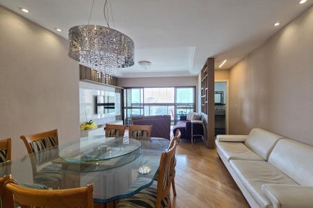 Apartamento à venda com 149m², 4 quartos e 3 vagasSala