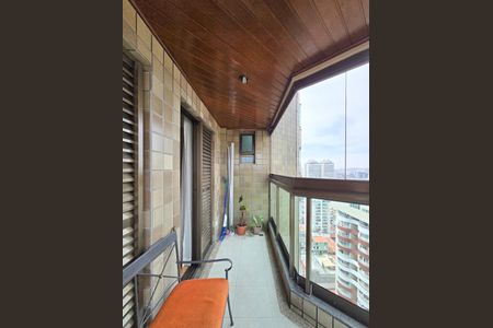 Apartamento à venda com 149m², 4 quartos e 3 vagasSacada do Quarto 3