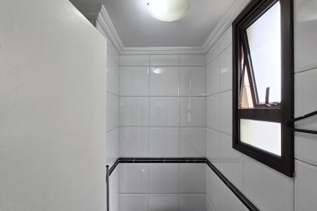 Apartamento à venda com 149m², 4 quartos e 3 vagasBanheiro de serviço