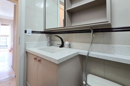 Apartamento à venda com 149m², 4 quartos e 3 vagasBanheiro Social