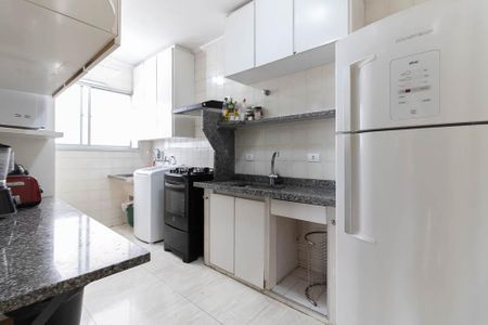 Apartamento à venda com 60m², 2 quartos e 1 vaga Apartamento à venda com 60m², 2 quartos e 1 vagaCozinha