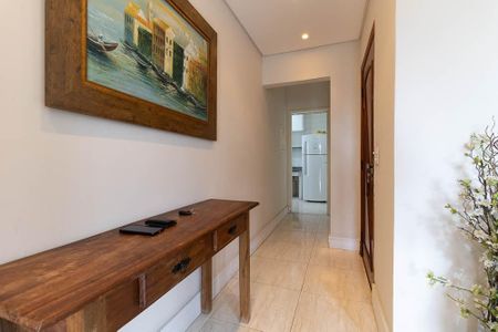 Apartamento à venda com 60m², 2 quartos e 1 vaga Apartamento à venda com 60m², 2 quartos e 1 vagaEntrada