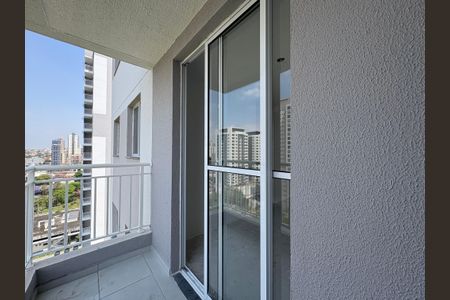 Apartamento à venda com 42m², 2 quartos e 1 vaga Apartamento à venda com 42m², 2 quartos e 1 vagaSacada