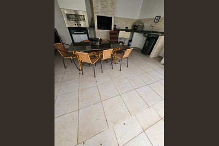 Casa à venda com 4 quartos, 500m² em Recreio dos Bandeirantes, Rio de Janeiro