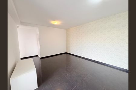 Apartamento à venda com 83m², 3 quartos e 2 vagasSala
