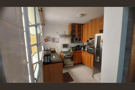 Casa à venda com 3 quartos, 75m² em Vila Ré, São Paulo