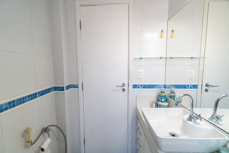 Apartamento à venda com 52m², 2 quartos e 2 vagasBanheiro