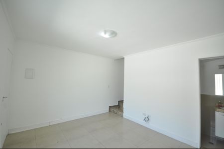 Sala de casa à venda com 3 quartos, 100m² em Vila Constança, São Paulo