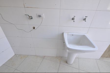 Casa à venda com 100m², 3 quartos e 2 vagasÁrea de Serviço