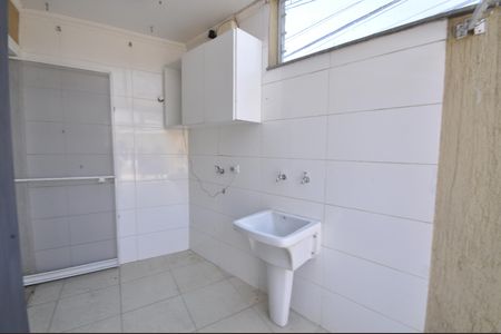 Casa à venda com 100m², 3 quartos e 2 vagasÁrea de Serviço
