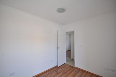 Casa à venda com 100m², 3 quartos e 2 vagasQuarto 2