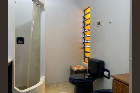 Casa à venda com 126m², 3 quartos e 3 vagas Casa à venda com 126m², 3 quartos e 3 vagasBanheiro 1