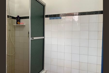 Casa à venda com 126m², 3 quartos e 3 vagas Casa à venda com 126m², 3 quartos e 3 vagasBanheiro 2