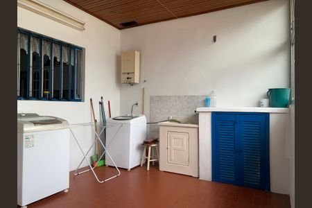 Casa à venda com 126m², 3 quartos e 3 vagas Casa à venda com 126m², 3 quartos e 3 vagasÁrea de Serviço