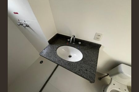 Apartamento à venda com 155m², 3 quartos e 2 vagas Apartamento à venda com 155m², 3 quartos e 2 vagasBanheiro da Suíte 1