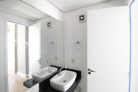 Apartamento à venda com 53m², 2 quartos e 1 vagaBanheiro da Suíte 