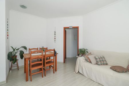 Apartamento à venda com 109m², 2 quartos e 2 vagasSala