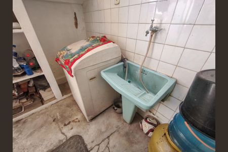 Casa à venda com 129m², 4 quartos e 4 vagasÁrea de Serviço