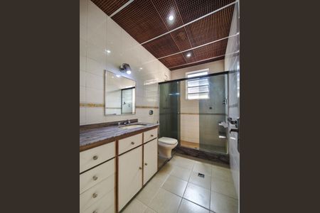 Casa à venda com 129m², 4 quartos e 4 vagasBanheiro Social