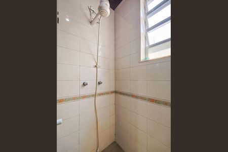 Casa à venda com 129m², 4 quartos e 4 vagasBanheiro Social