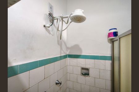 Casa à venda com 129m², 4 quartos e 4 vagasEdícula - Banheiro social