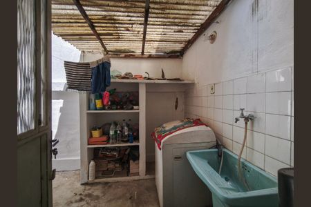 Casa à venda com 129m², 4 quartos e 4 vagasÁrea de Serviço
