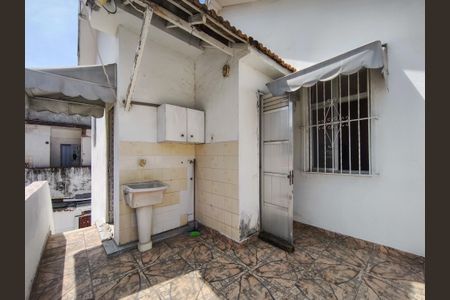 Casa à venda com 129m², 4 quartos e 4 vagasTerraço