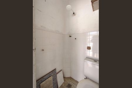 Casa à venda com 129m², 4 quartos e 4 vagasBanheiro de serviço