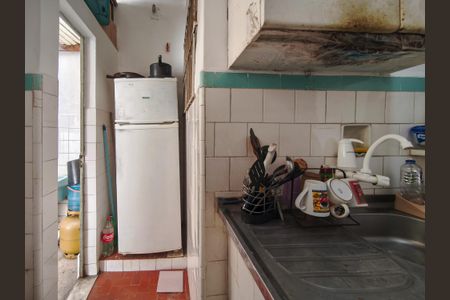 Casa à venda com 129m², 4 quartos e 4 vagasEdícula - Cozinha