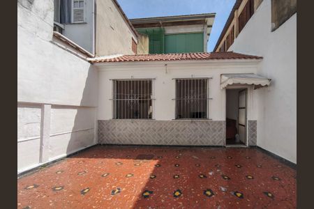 Casa à venda com 129m², 4 quartos e 4 vagasQuintal