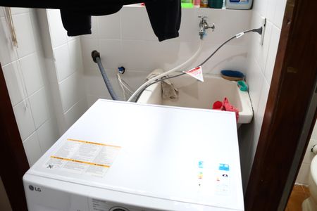 Apartamento à venda com 70m², 2 quartos e 1 vagaÁrea de Serviço