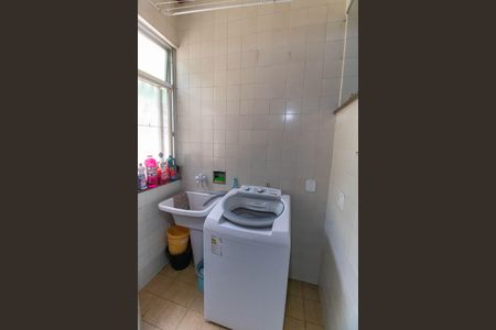 Apartamento à venda com 65m², 2 quartos e sem vaga Apartamento à venda com 65m², 2 quartos e sem vagaÁrea de Serviço