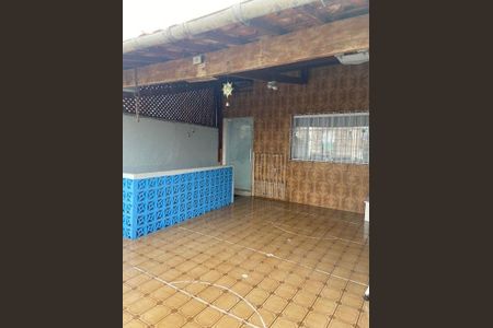 Casa à venda com 2 quartos, 200m² em Vila Guarará, Santo André